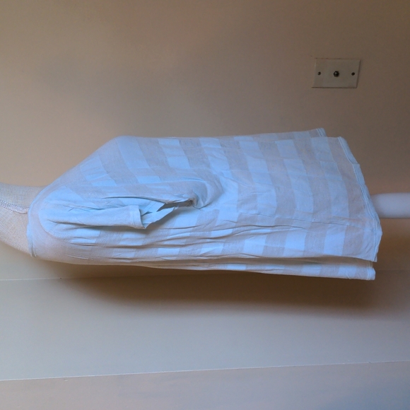 Gap blouse - Picture 3 of 9